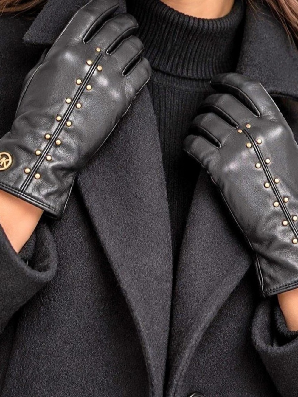 Michael Kors Astor Studded Leather Tech Gloves Black Large